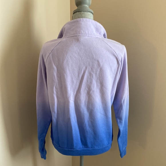 *SOLD on ♏️* Victoria’s Secret Pink Womens Purple & Blue Sweatshirt - Picture 2 of 6